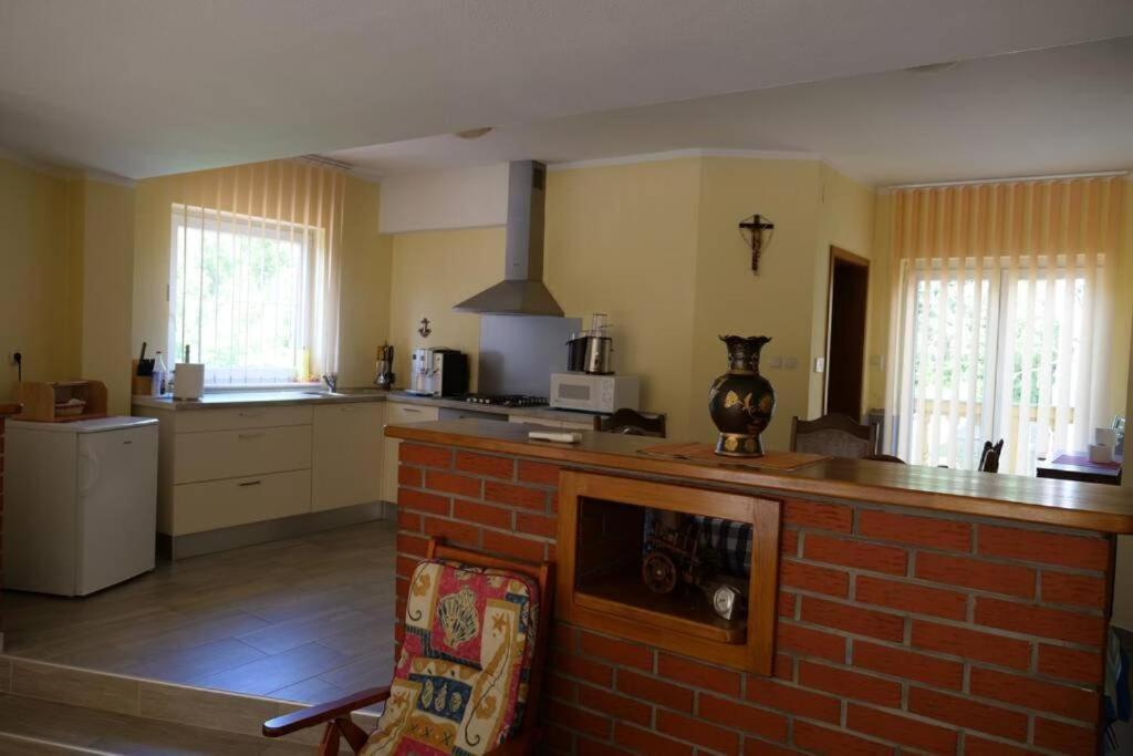 Apartman Carsko Rijeka Exterior photo
